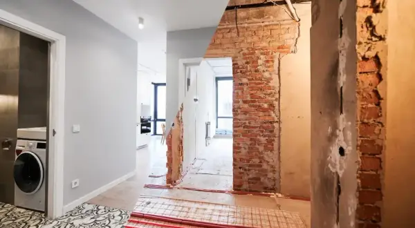 Przed i po remoncie starego domu. Widok na korytarz z pralką i łazienką po lewej, oraz odsłoniętą ceglaną ścianę i instalacje po prawej.