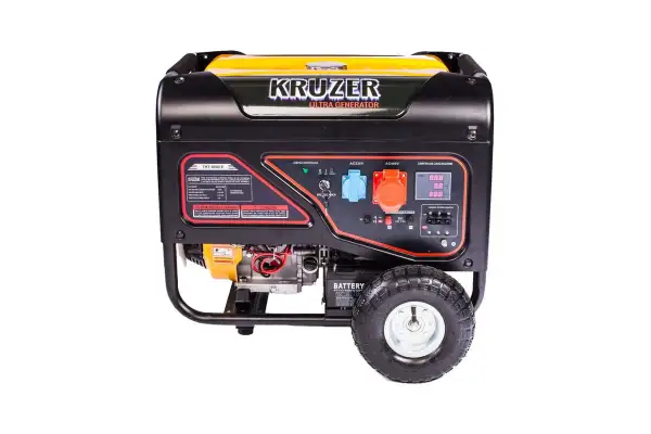 Jaki agregat prądotwórczy? Kruzer Ultra Generator THT 8000 E z panelami cyfrowymi i gniazdami AC230V/AC400V.